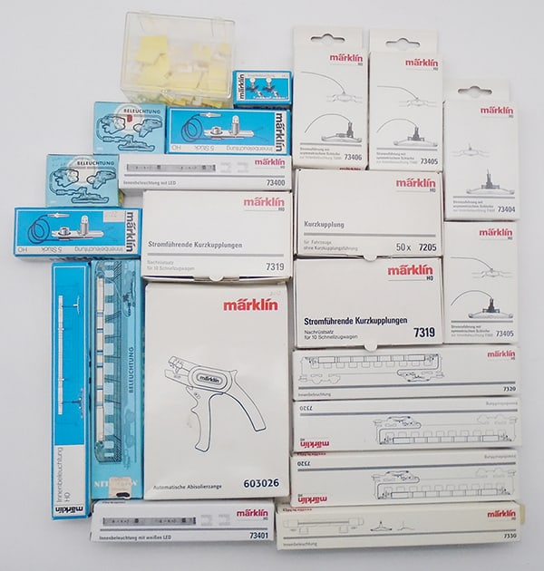 MARKLIN ACCESSORIES (1 of 1)
