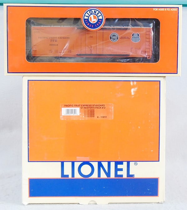 7 LIONEL PACIFIC FRUIT EXPRESS REEFERS (1 of 1)