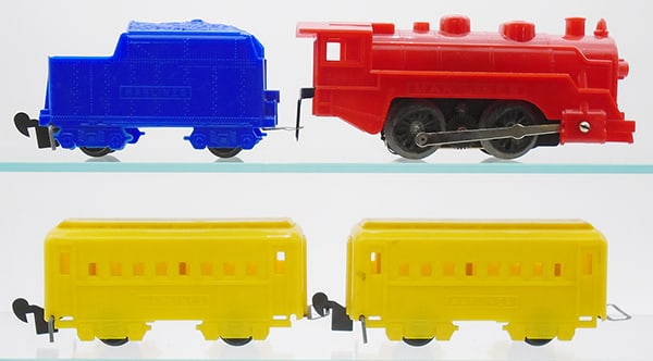 MARX 2850 MARLINES TRAIN SET (1 of 3)