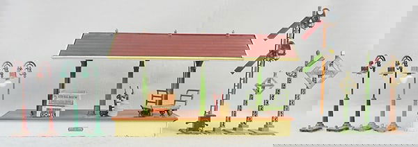 LIONEL ACCESSORIES (1 of 1)