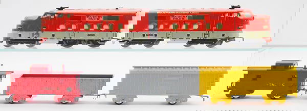 MARX 09632 SOUTHERN PACIFIC TRAIN SET (1 of 3)