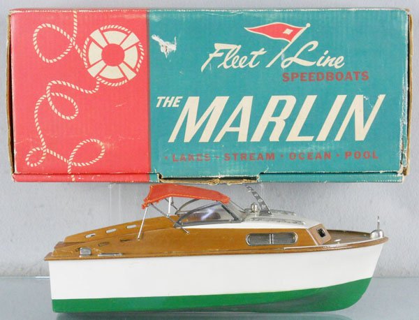 FLEET LINE 551 MARLIN BOAT: wood & plastic, battery operated, not tested, 16" long, orig box & insert minor wear, C7.