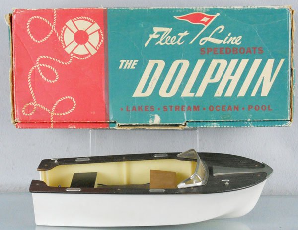 FLEET LINE 500 DOLPHIN SPEED BOAT: wood & plastic, battery operated, not tested, 16" long, orig box & insert minor wear, C7.