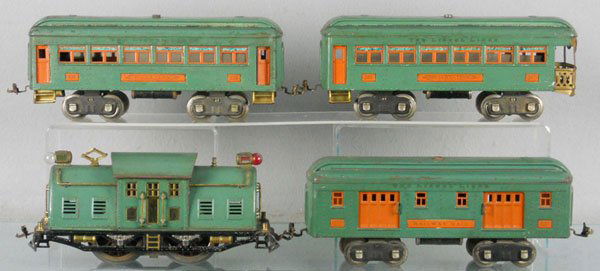 LIONEL TRAIN SET: std ga, 10 loco, 332 baggage, 339 Pullman, 341 obsv, C5.