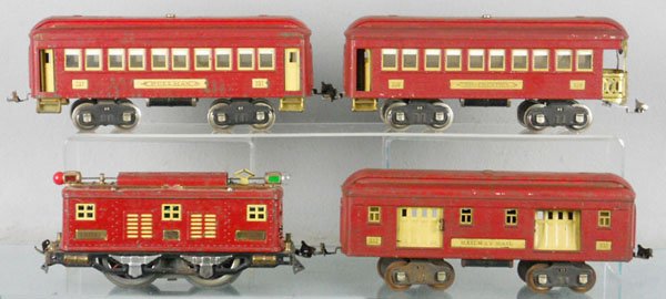 LIONEL TRAIN SET: std ga, 8 loco, 332 baggage, surface oxidation on trucks & couplers, 337 Pullman, 338 osbv, rear coupler added, C5.