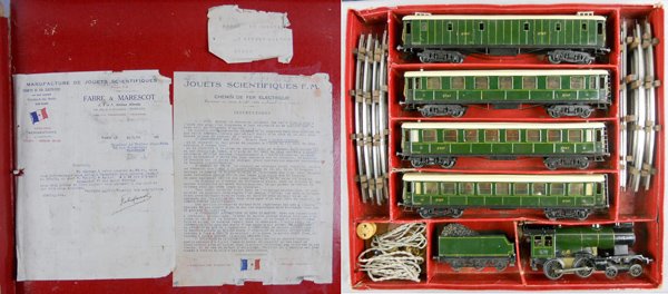 MARESCOT-FOURNEREAU TRAIN SET: O ga, 4-4-0 loco, die cast frame repaired, loco & tender measure 16" long, w/4 coaches, each 16" long, w/track & power supply, orig box worn, C6-7.