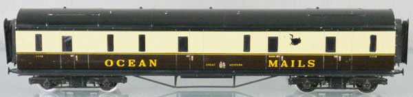 BASSETT-LOWKE EXLEY GWR OCEAN MAILS CAR: O ga, paint spot on 1 side, 57' car, C6.