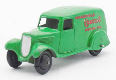 DINKY 28-2-M CASTROL VAN: Green, 1 front tire split, orig 1935-39 casting & paint, C8.