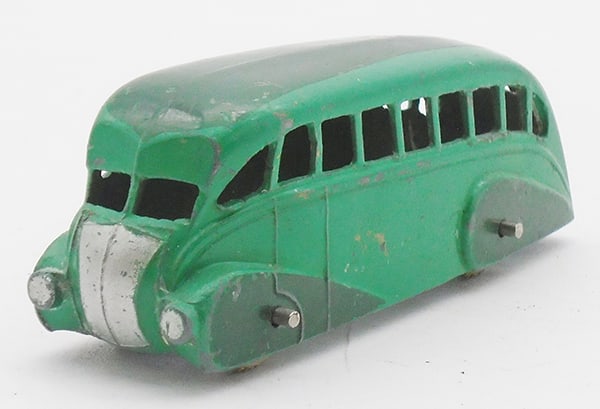 DINKY 29B STREAMLINED BUS (1 of 2)