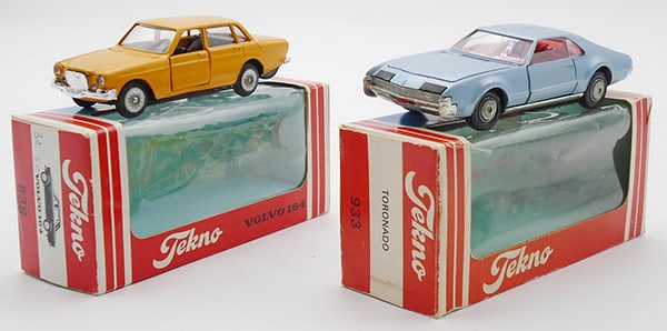 2 TEKNO AUTOS (1 of 2)