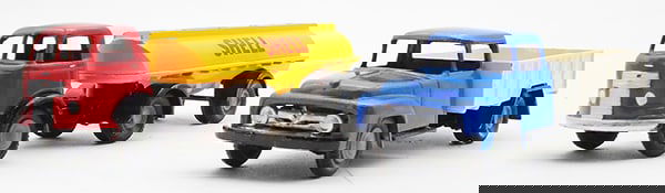 2 MICRO MODELS TRUCKS (1 of 2)