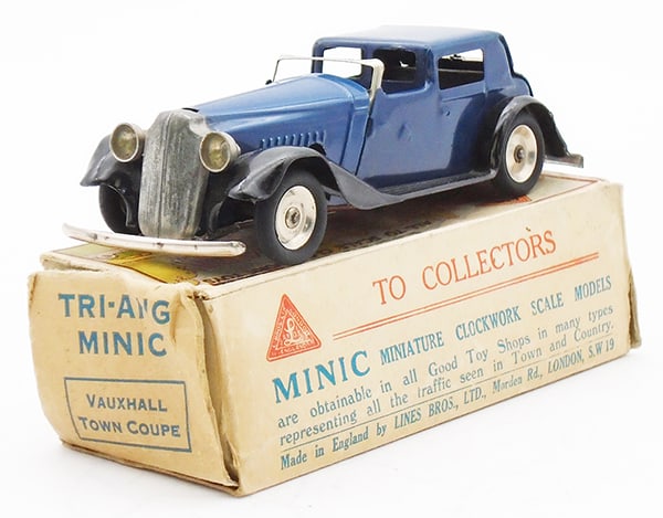 MINIC 18M VAUXHALL TOWN COUPE (1 of 2)