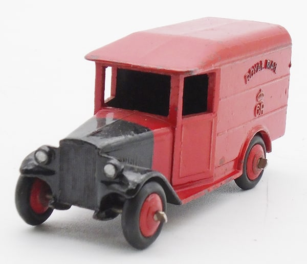DINKY 34B ROYAL MAIL VAN (1 of 2)