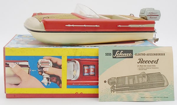 SCHUCO 5555 RECORD BOAT (1 of 3)
