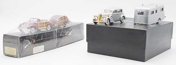 2 BROOKLIN VEHICLE SETS (1 of 2)