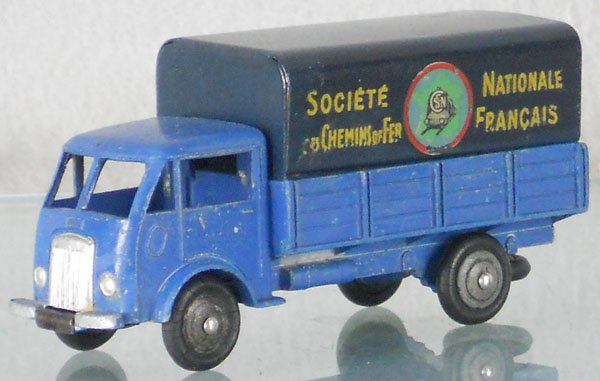 DINKY FR2J SNCF FORD TRUCK: minor wear to decals on 1 side of canopy, 2 tires cracking, baseplate worn, 1 hub cap has chip, truck touched up, C5.