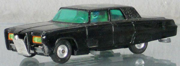 CORGI 268 GREEN HORNET'S BLACK BEAUTY: gun tip broken, 1 missile in trunk, C6.