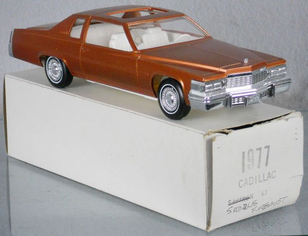 JOHAN 1977 CADILLAC PROMO: plastic, saddle, orig box minor wear, C9.