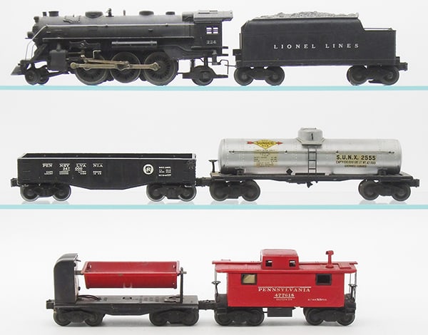 LIONEL TRAIN SET: O ga, 224 loco, silver handrails, 2466W tender, 2452 gondola, orig box & insert, missing 1 end flap, 2555 Sunoco tank, decals yellowing, 3659 auto dump, 2457 caboose, missing 1 window insert, cars hav