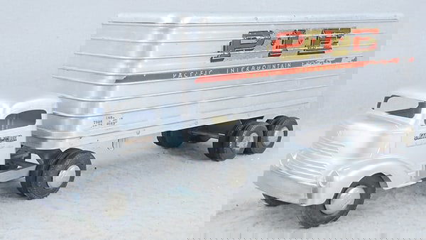 SMITH MILLER 312-P GMC PIE TRACTOR TRAILER (1 of 2)