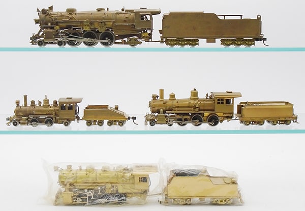 4 BRASS LOCOS & TENDERS (1 of 2)