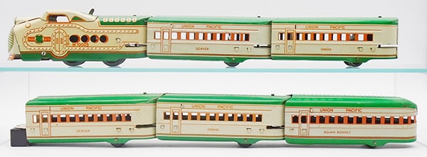 MARX M10005 UP STREAMLINER SET: O ga, M10005 loco, litho tin, windup working, w/2 Denver & 2 Omaha coaches, Squaw Bonnet obsv, C7-8.