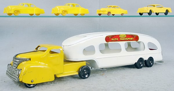 MARX DELUXE AUTO TRANSPORT (1 of 2)