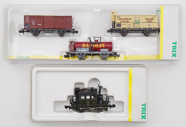 MINI TRIX TRAIN SET (1 of 1)