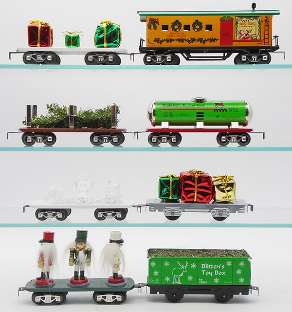 8 NEW MARX CHRISTMAS CARS (1 of 3)