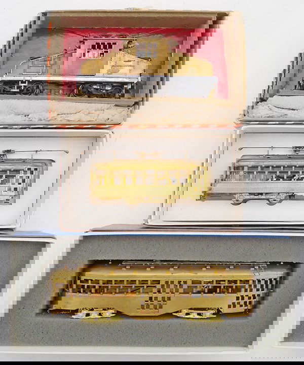 3 BRASS TROLLIES (1 of 1)