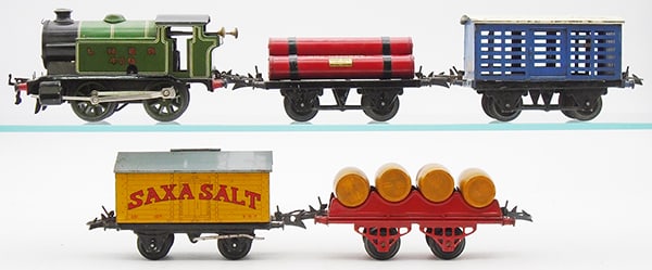 HORNBY TRAIN SET (1 of 3)