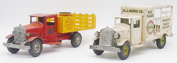 2 METALCRAFT TRUCKS (1 of 2)