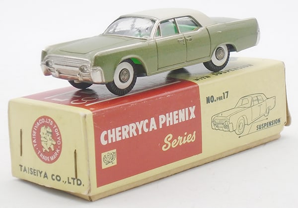 CHERRYCA PHENIX 17 LINCOLN CONTINENTAL (1 of 2)