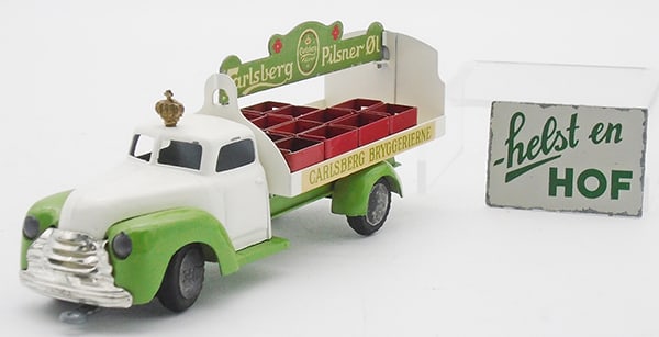 TEKNO 743 CARLSBERG BEER TRUCK (1 of 2)