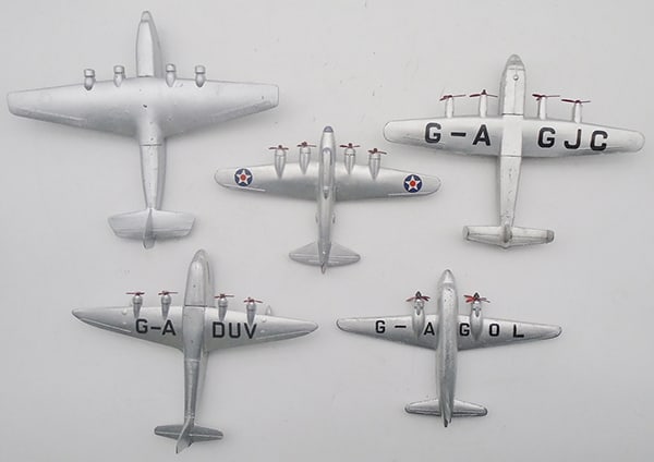 5 DINKY AIRPLANES (1 of 2)