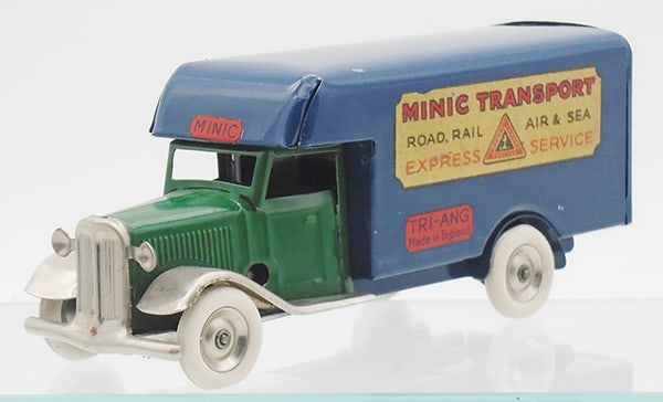 MINIC 24M LUTON TRANSPORT VAN (1 of 2)