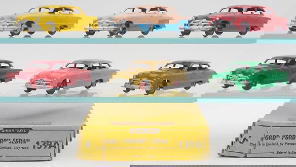 DINKY 139A FORD TRADE PACK (1 of 3)