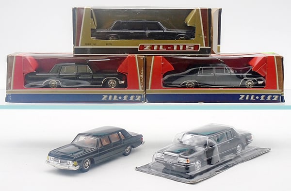 5 RUSSIAN DIE CAST VEHICLES (1 of 2)