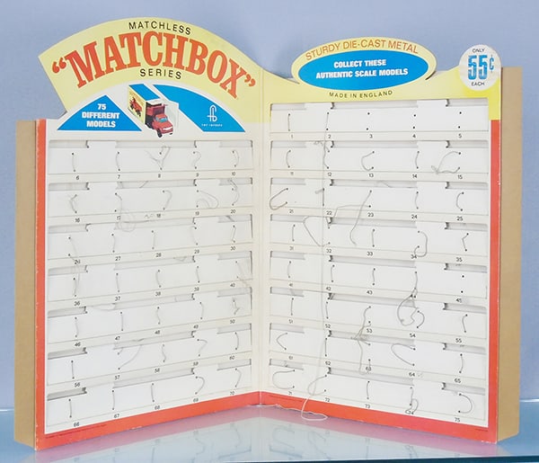 MATCHBOX 1968 STORE COUNTER DISPLAY (1 of 2)