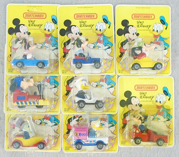 8 MATCHBOX WALT DISNEY CHARACTER CARS (1 of 1)