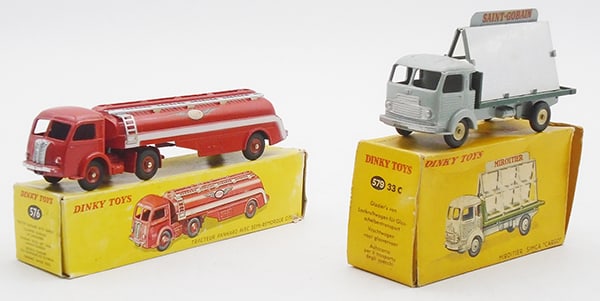2 FR DINKY VEHICLES (1 of 2)