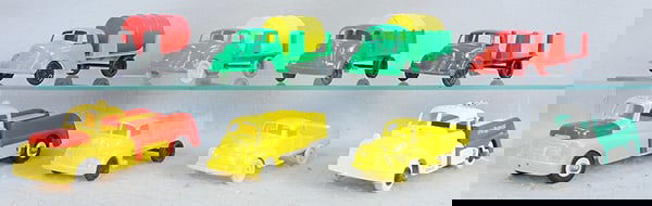 8 MARX TRUCKS (1 of 2)