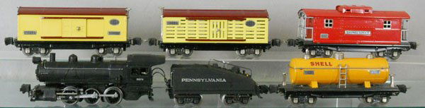 LIONEL 241 TRAIN SET: O ga, 228 loco, 2228T tender, 2815 Shell tank, 2814 box car, 2813 stock car, missing 1 brakewheel, 2817 caboose, orig loco & tender boxes worn, 2 flaps taped, orig car boxes rough, C6-8.