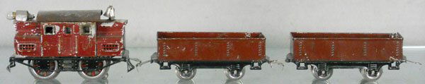 LIONEL TRAIN SET: O ga, 150 loco, maroon, paint flaking, 2 #901 gondolas, rubberstamping worn, 1 car has repaired end, C4-5.