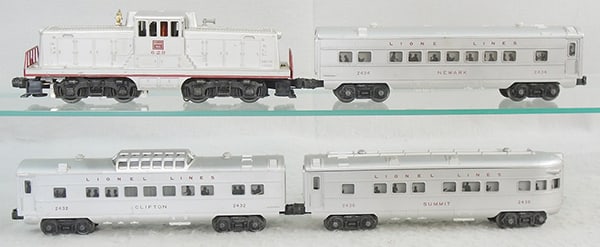 LIONEL TRAIN SET: O ga, 629 Burlington switcher w/coaches 2434 Newark, 2432 Clifton, 2436 Summit, set is silver w/red trim, C6-7.