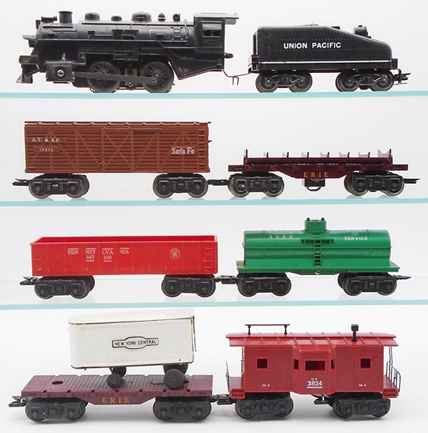 MARX UNION PACIFIC TRAIN SET (1 of 2)