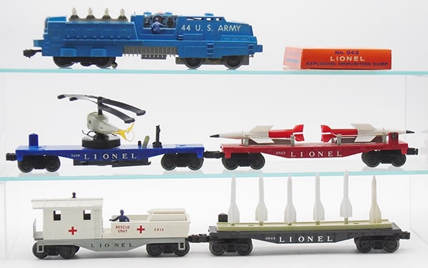 LIONEL 2527 SUPER O MISSILE LAUNCHING OUTFIT (1 of 3)