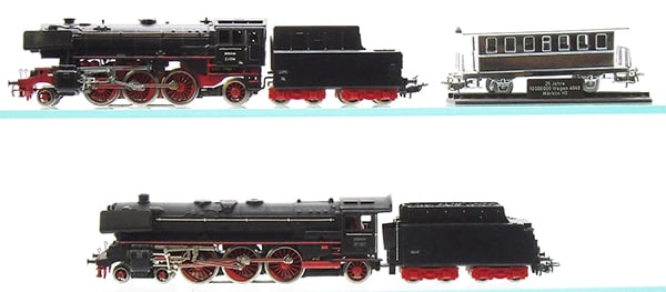 MARKLIN TRAIN LOT (1 of 2)