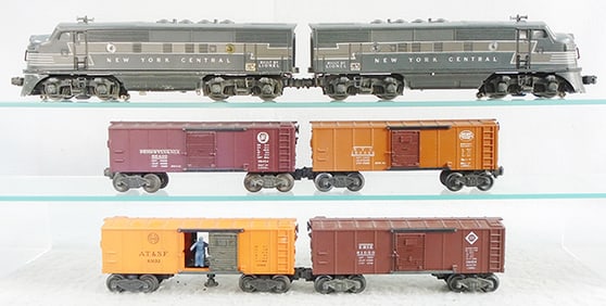 LIONEL TRAIN SET