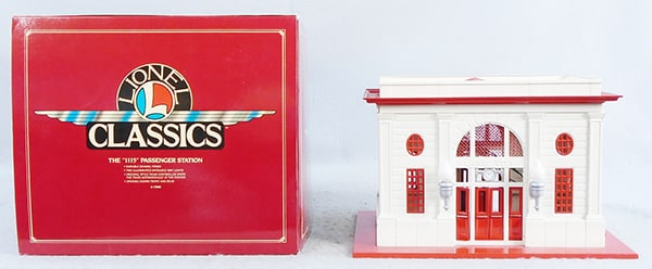 LIONEL CLASSICS 13800 PASSENGER STATION